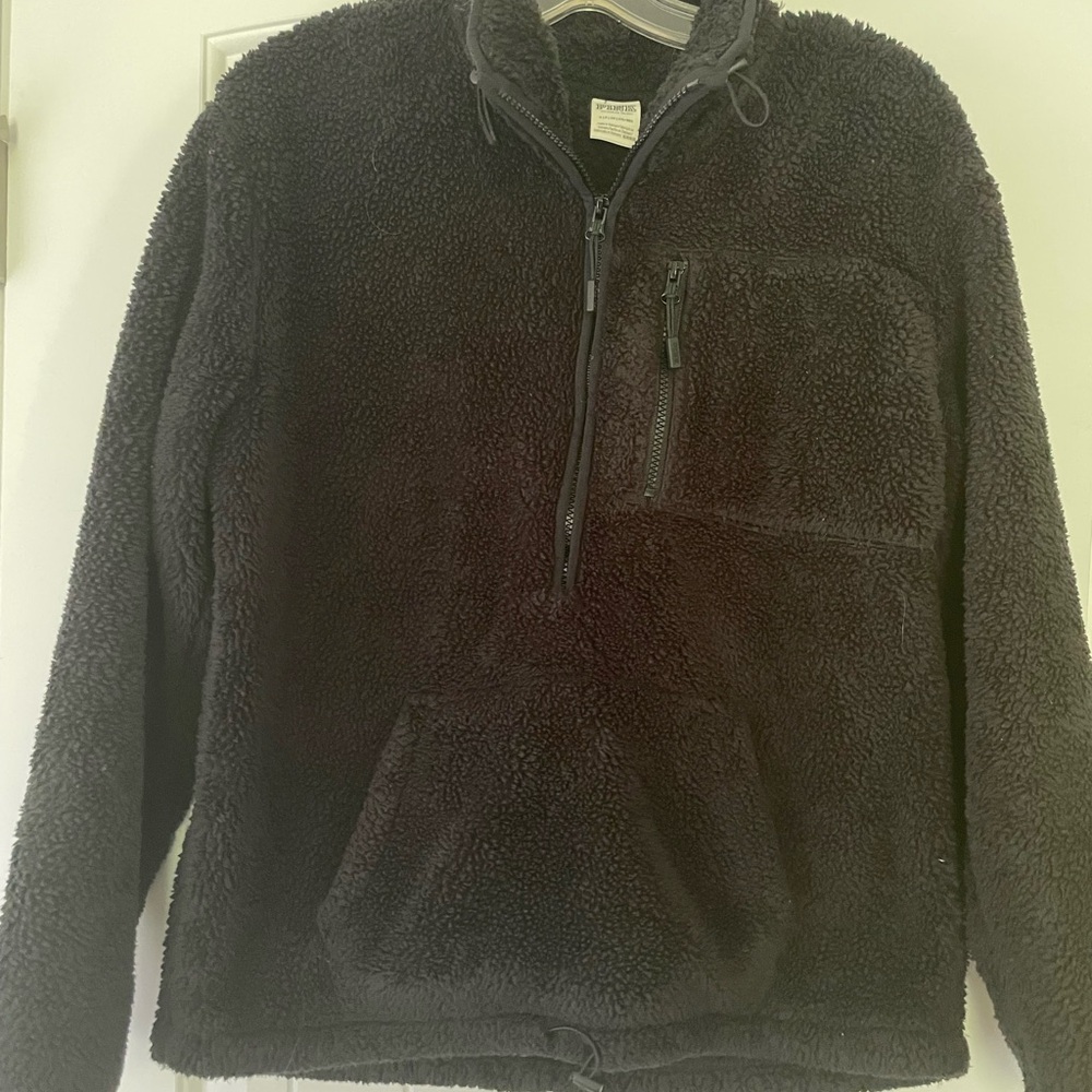 Victoria’s Secret fleece pullover